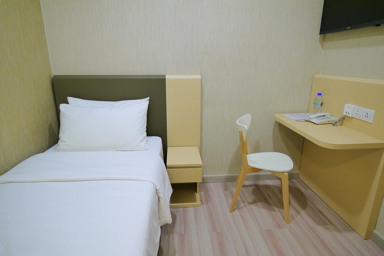 33 Boutique Hotel Bandar Sunway Petaling Jaya Exteriör bild
